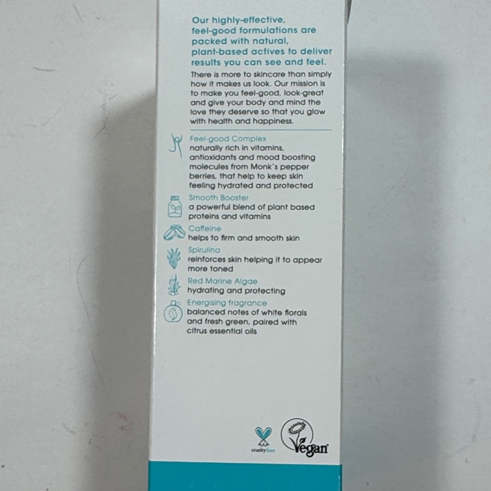 Smooth Move Body Cream - White and Blue - Picture 4 of 5